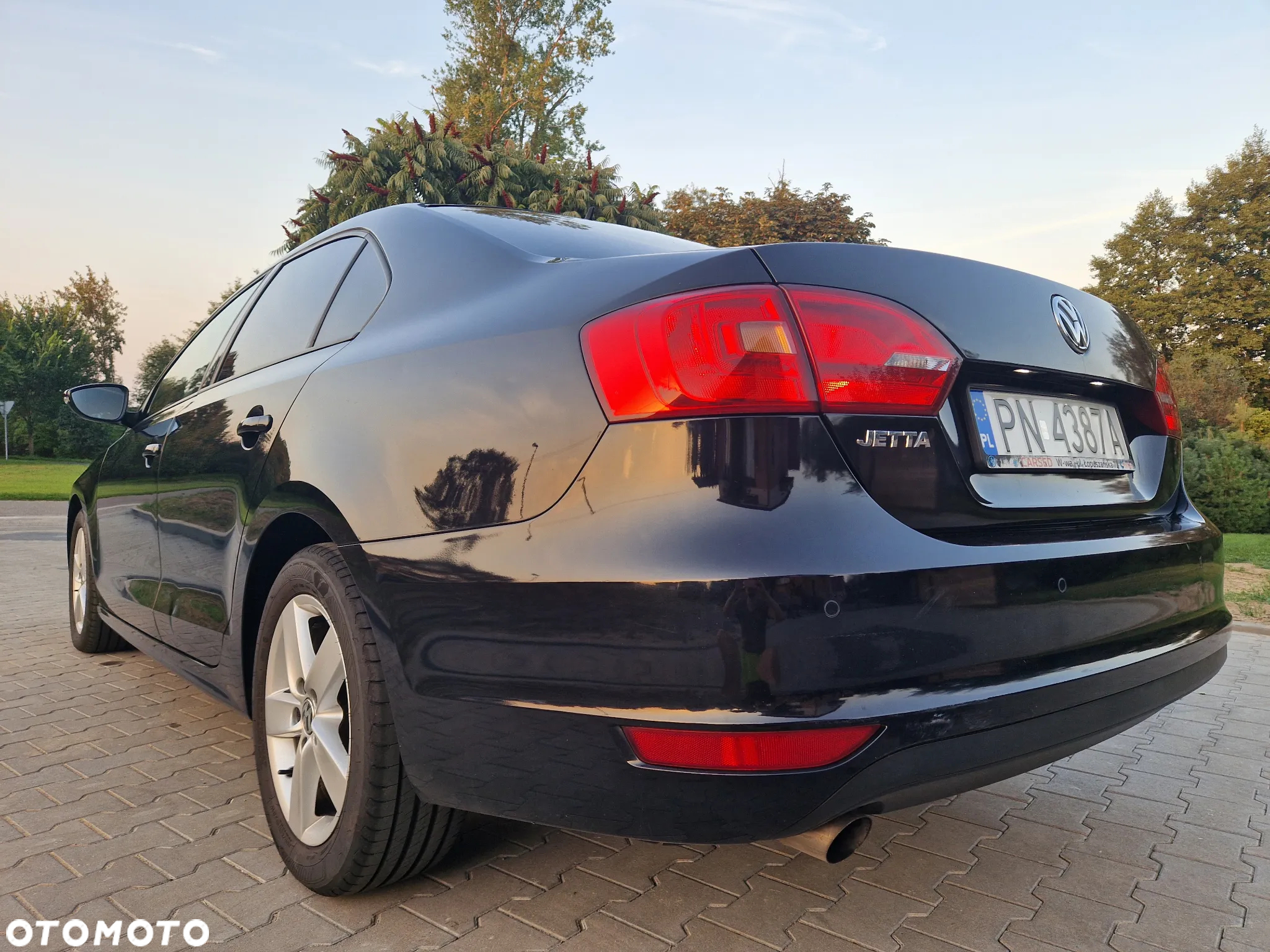 Volkswagen Jetta 1.6 TDI BMT Comfortline - 15