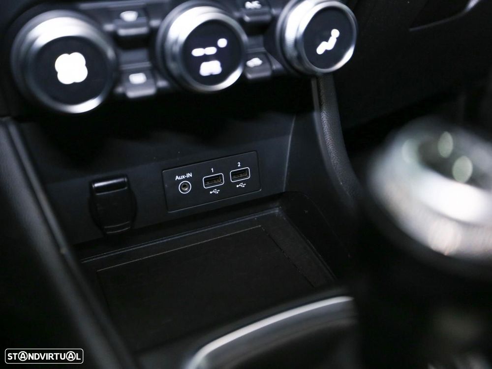 Renault Captur 1.0 TCe Exclusive - 18