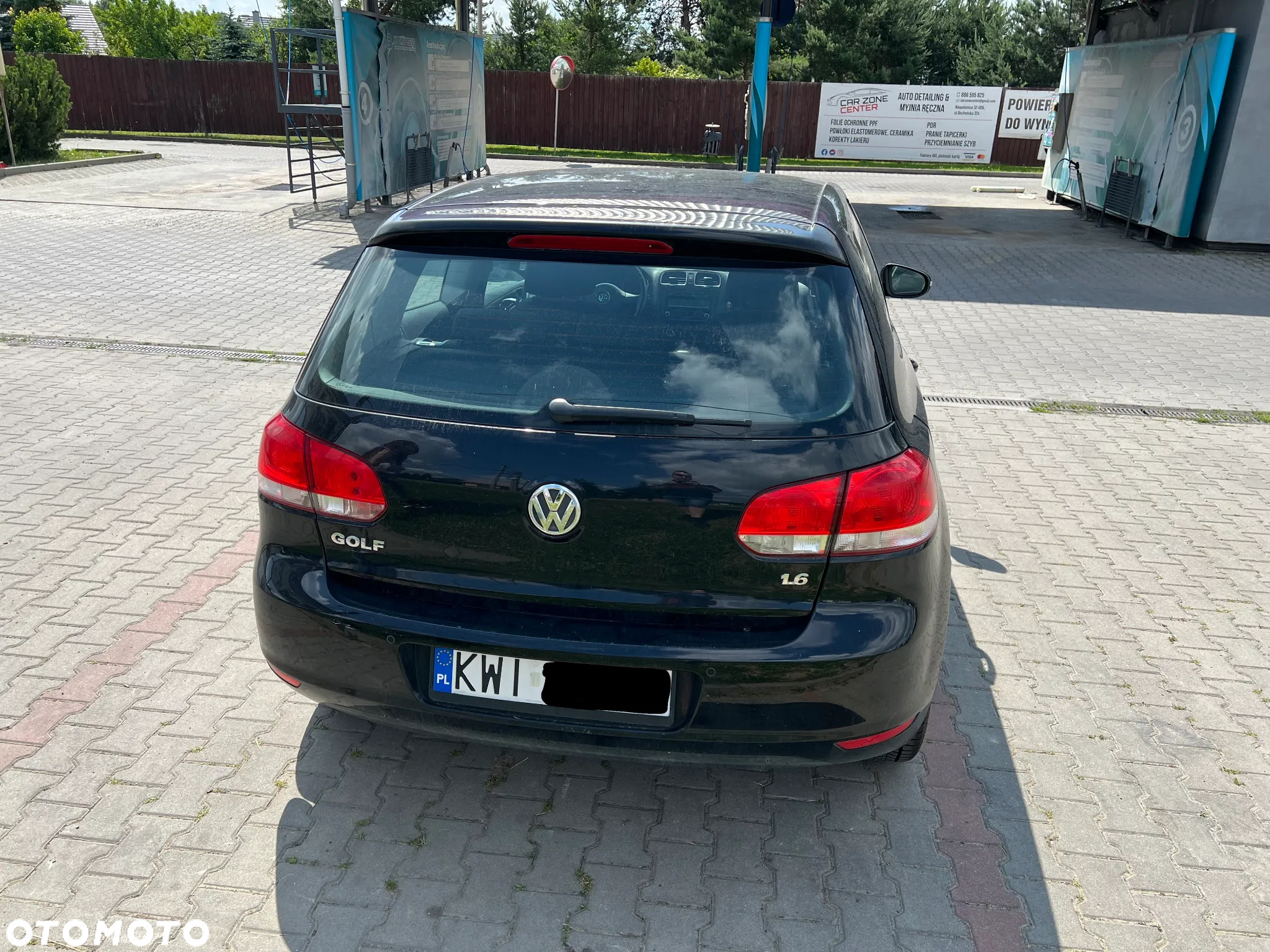 Volkswagen Golf VI 1.6 Comfortline DSG - 5
