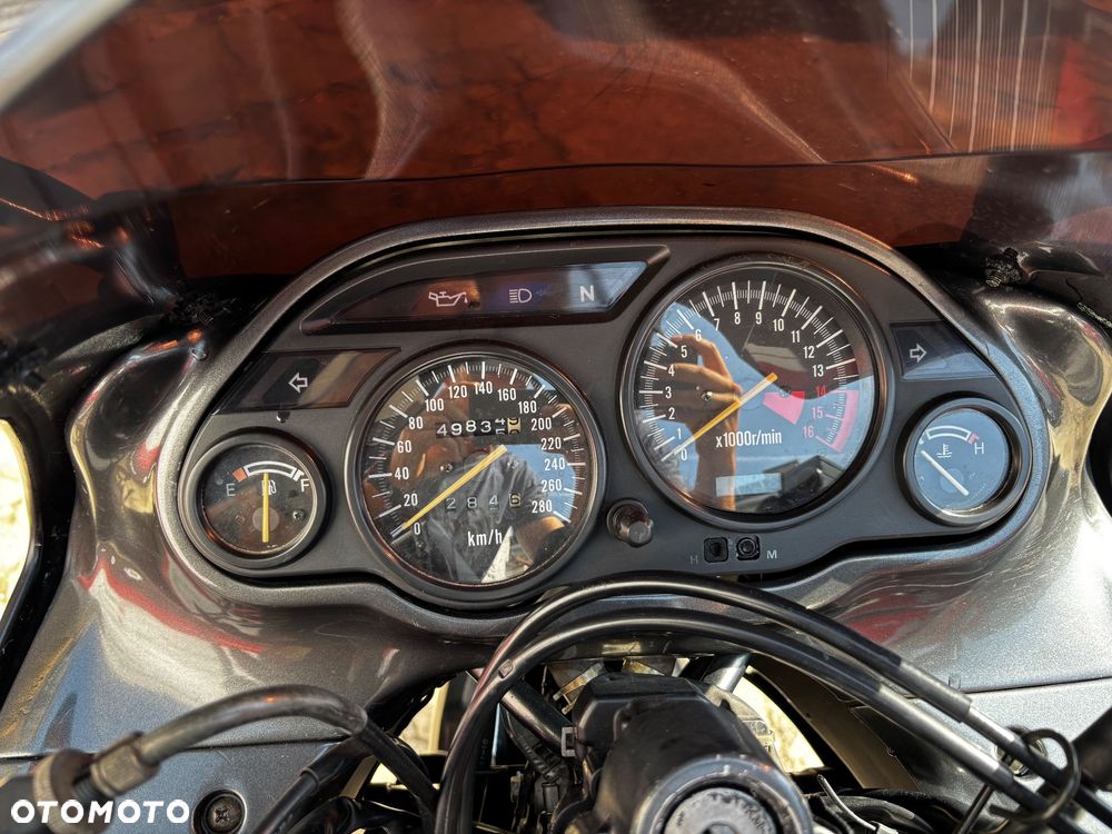 Kawasaki ZZR - 13
