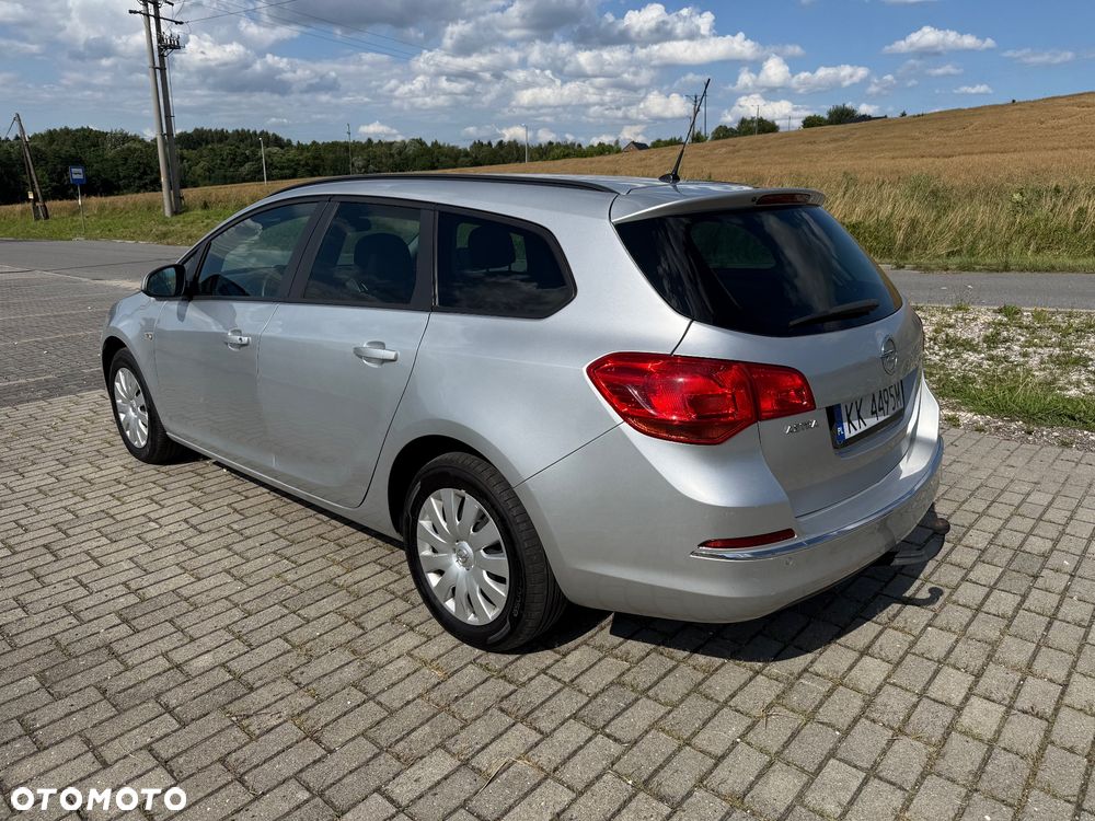 Opel Astra 1.4 T Enjoy - 8