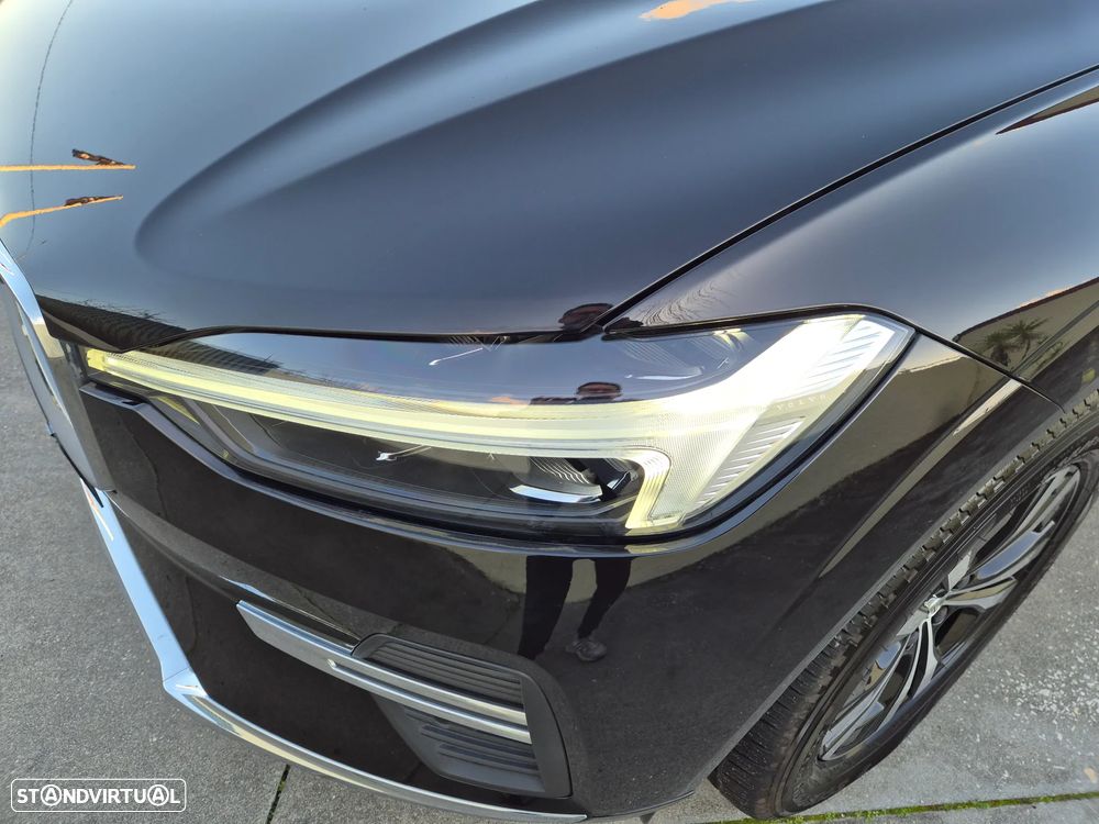 Volvo XC 60 2.0 T6 PHEV Inscription AWD - 17