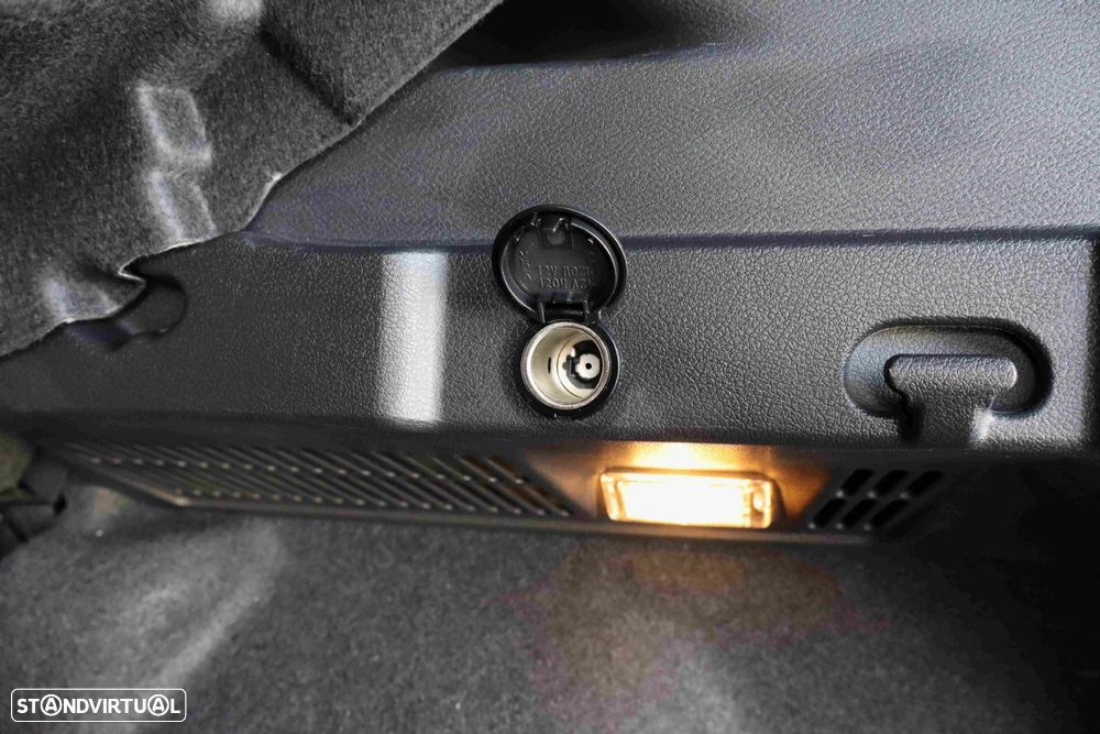 Nissan Qashqai 1.3 DIG-T N-Connecta - 41