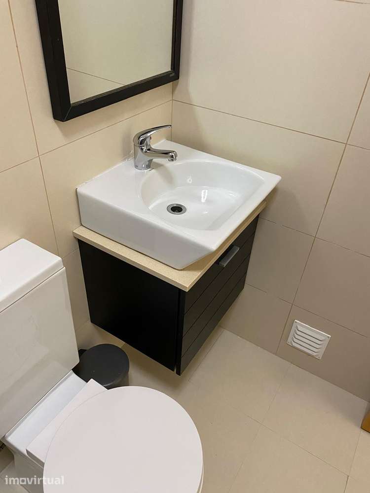 Apartamento Moderno e Luminoso com Terraço Privativo-Pronto a Habitar! - Grande imagem: 5/15