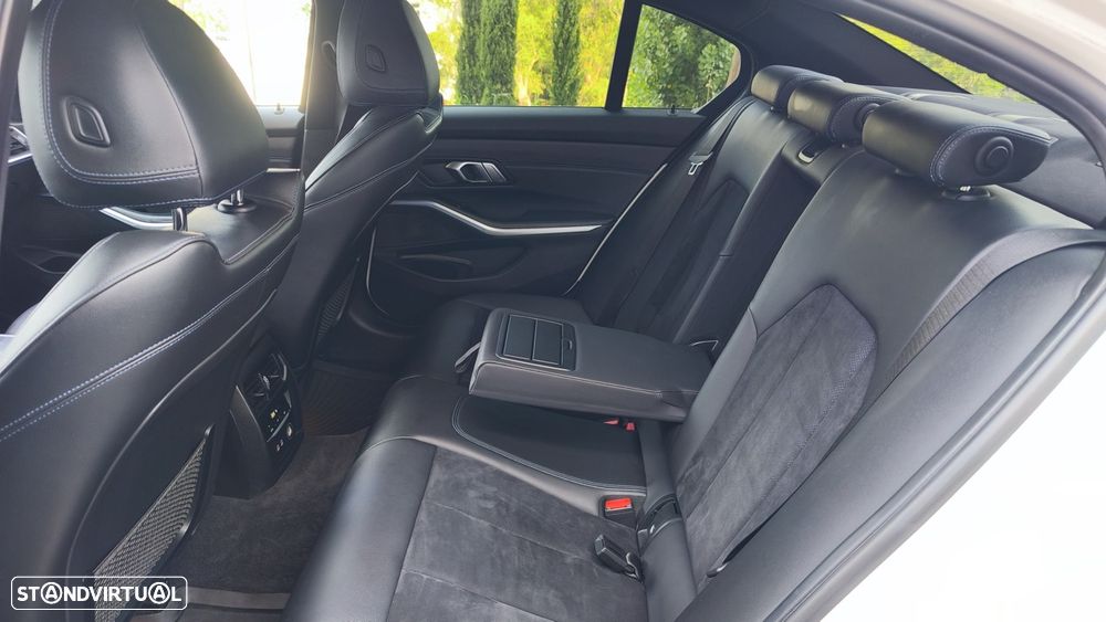 BMW 318 d Pack M Auto - 18