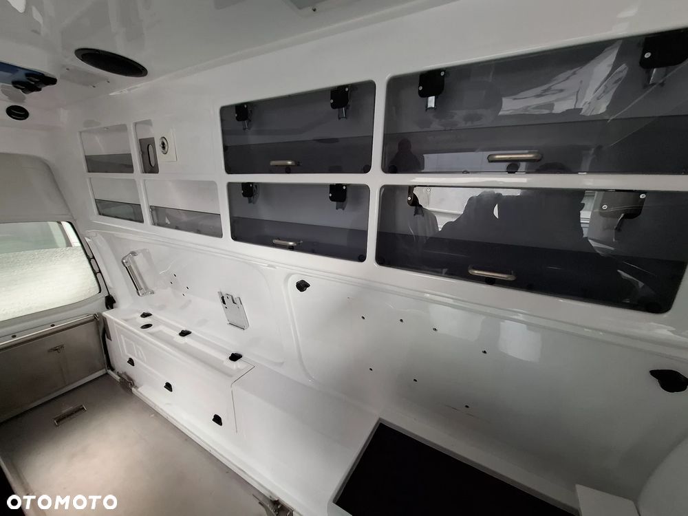 Volkswagen Transporter T6 - 21