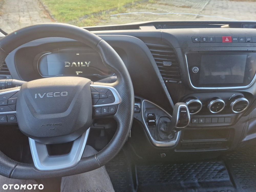 Iveco Daily 35S18 Hi-Matic - 8