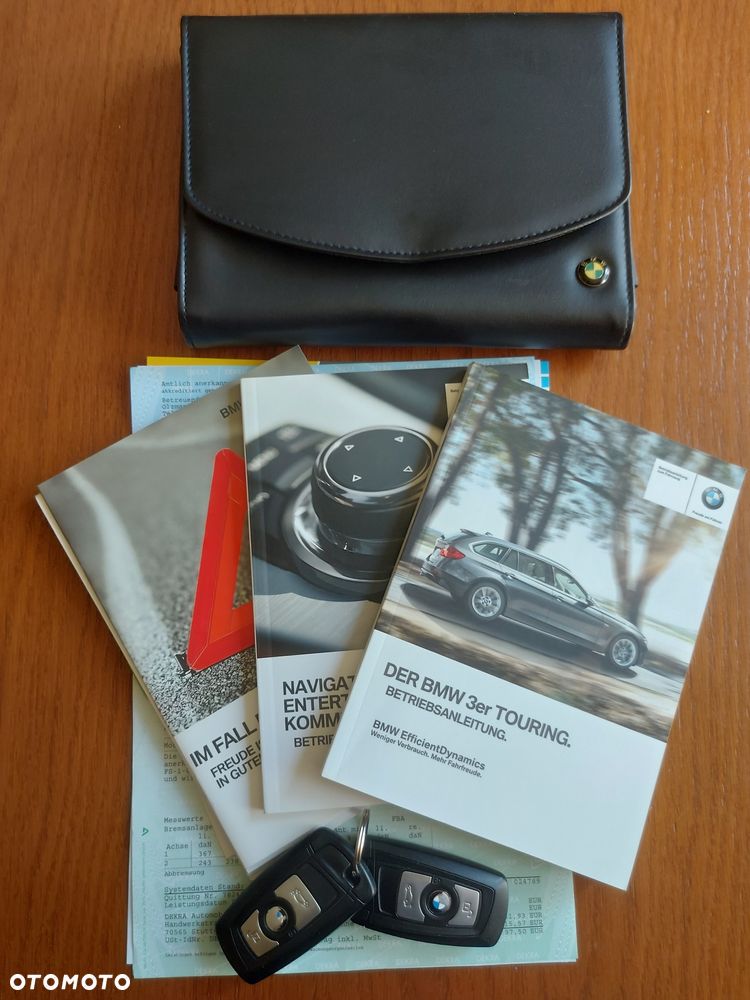BMW Seria 3 - 34