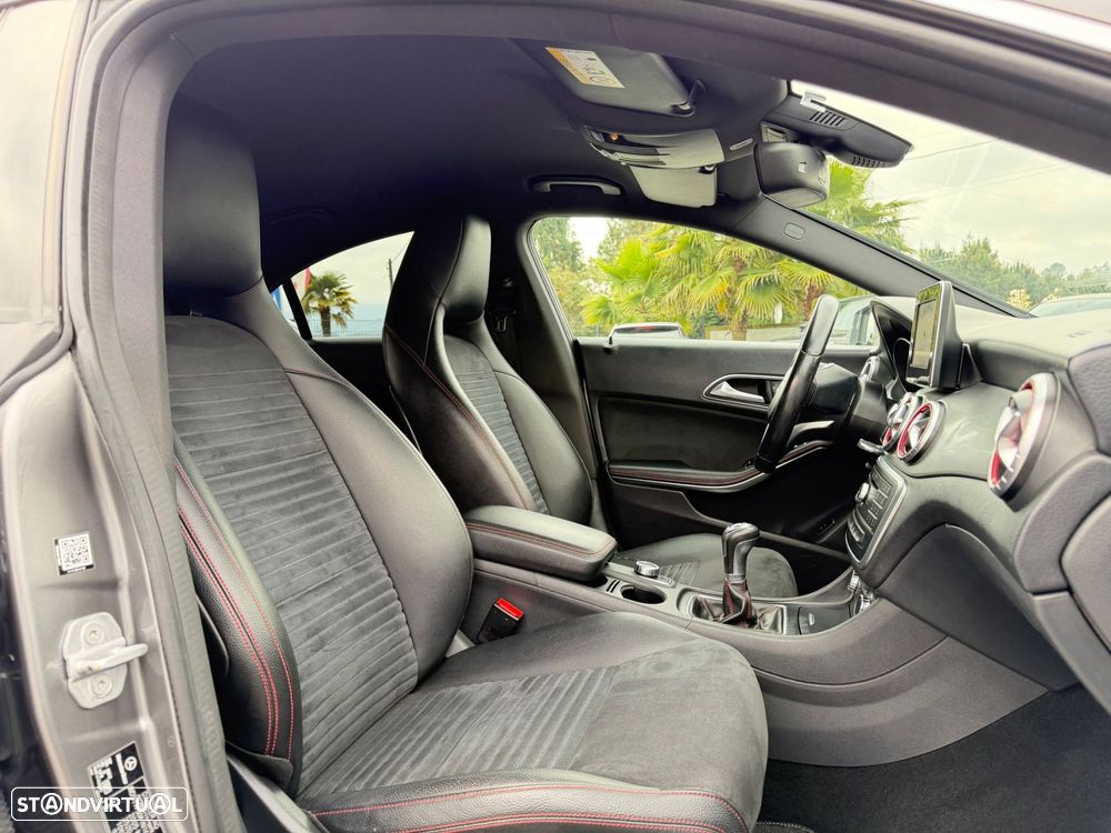Mercedes-Benz CLA 200 d AMG Line - 23