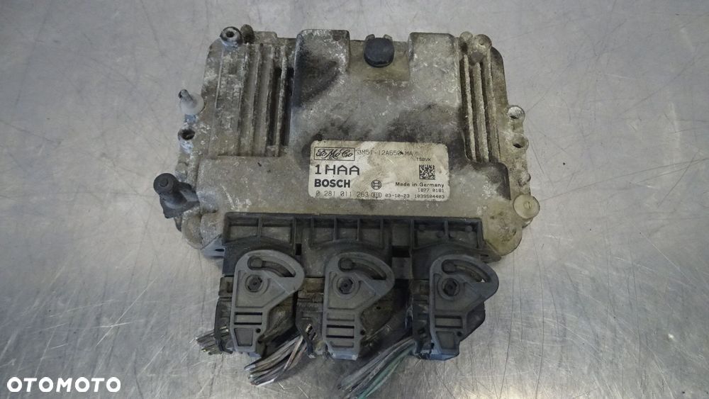 KOMPUTER SILNIKA FORD FOCUS C-MAX 1.6 3M51-12A650-MA - 2