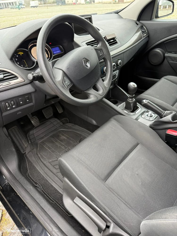 Renault Mégane ENERGY dCi 110 Start & Stop LIMITED - 6