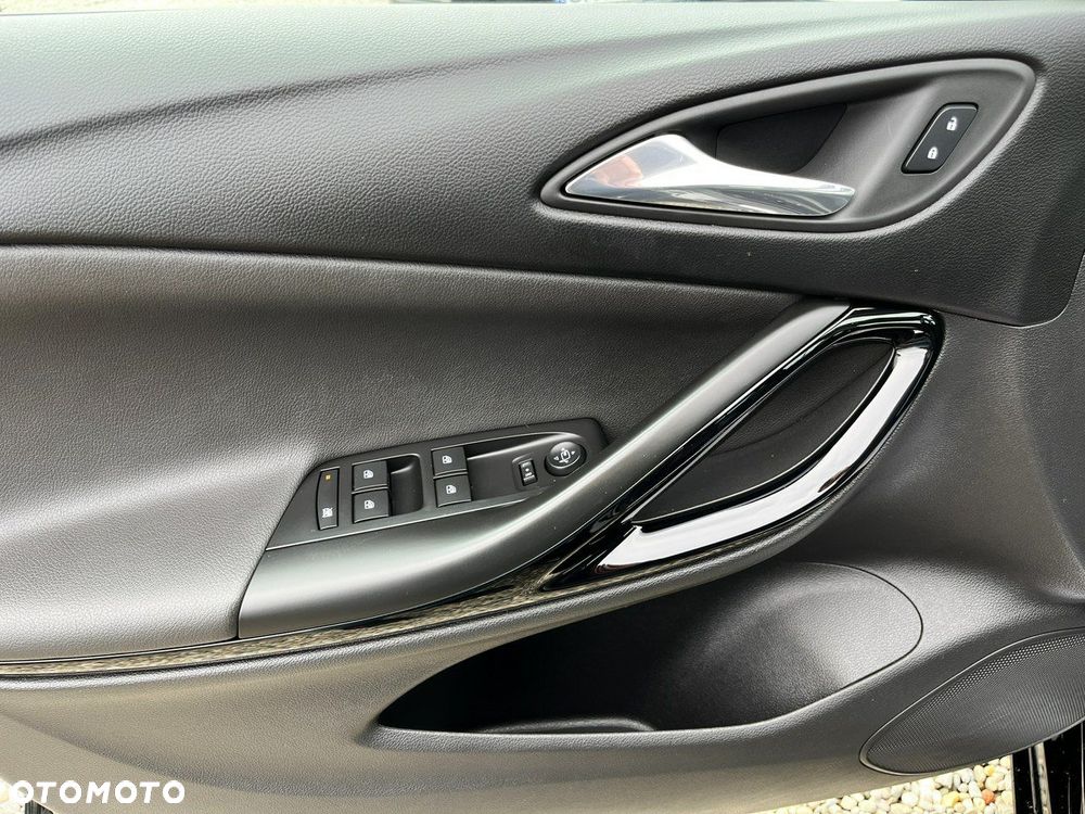 Opel Astra 1.6 Turbo Start/Stop Sports Tourer Dynamic - 30