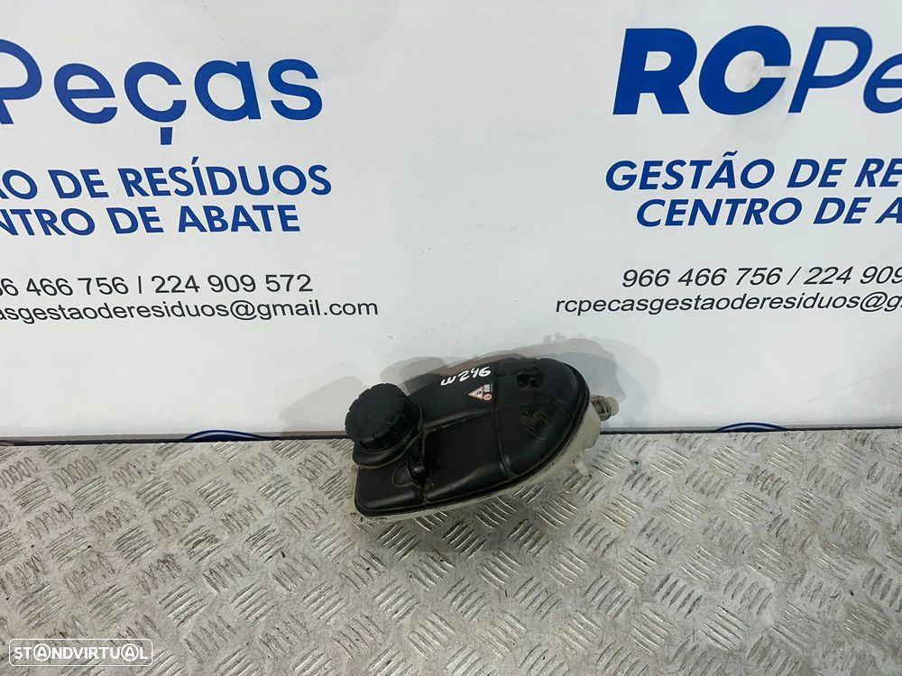 .Reservatório Deposito Anticongelante Agua Motor Original Mercedes Benz A2465000049 2011 - 2018