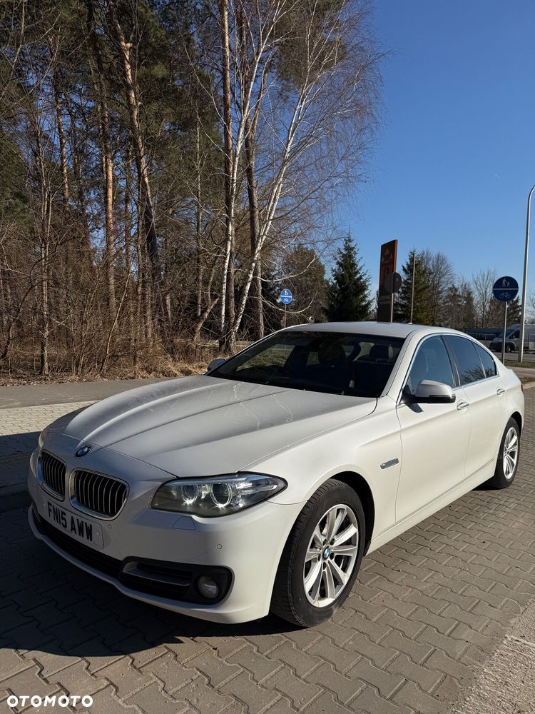 BMW Seria 5 520d Luxury Line - 1