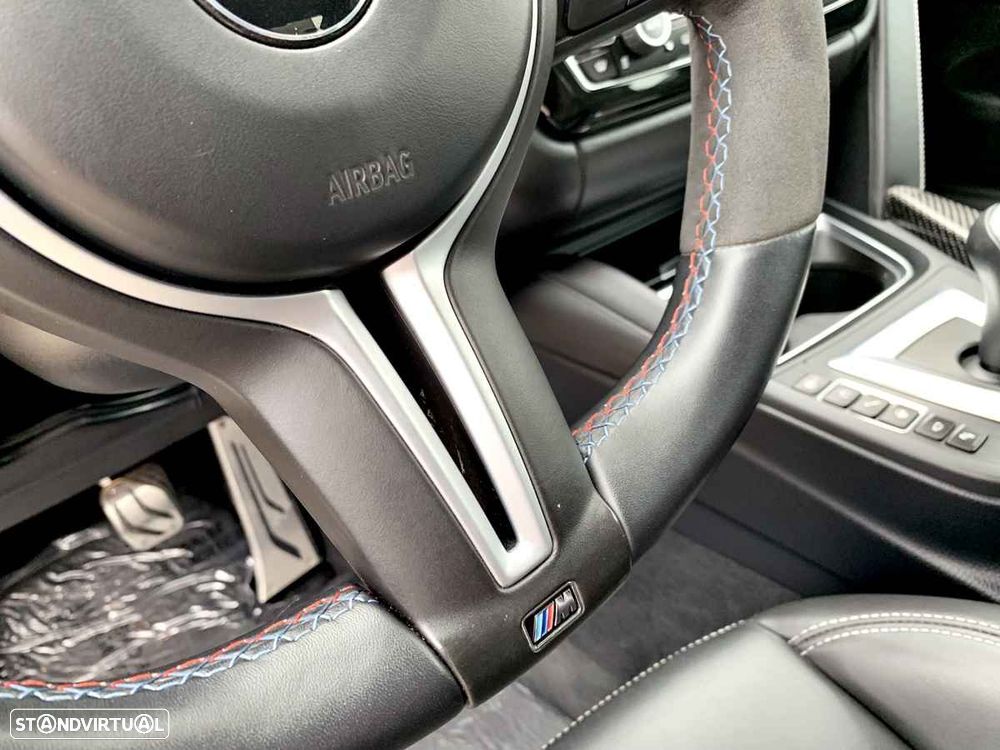 BMW M4 DKG Competition - 11