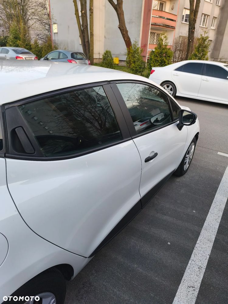 Renault Clio 1.5 dCi Life - 5