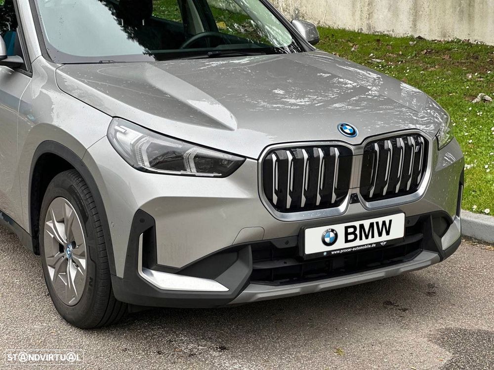 BMW iX1 xDrive30 - 4