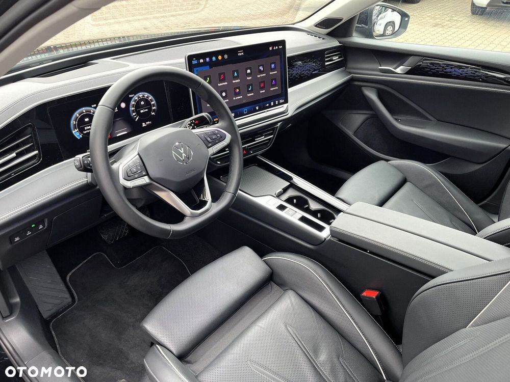 Volkswagen Passat Variant 1.5 TSI ACT mHEV Elegance DSG - 10