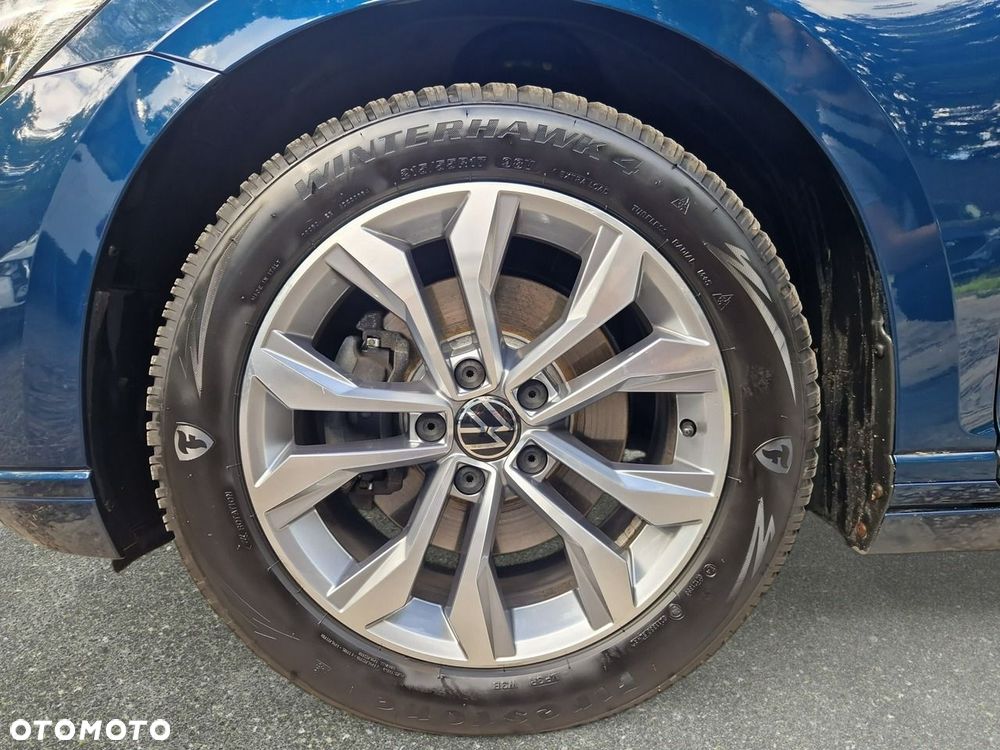 Volkswagen Passat - 9