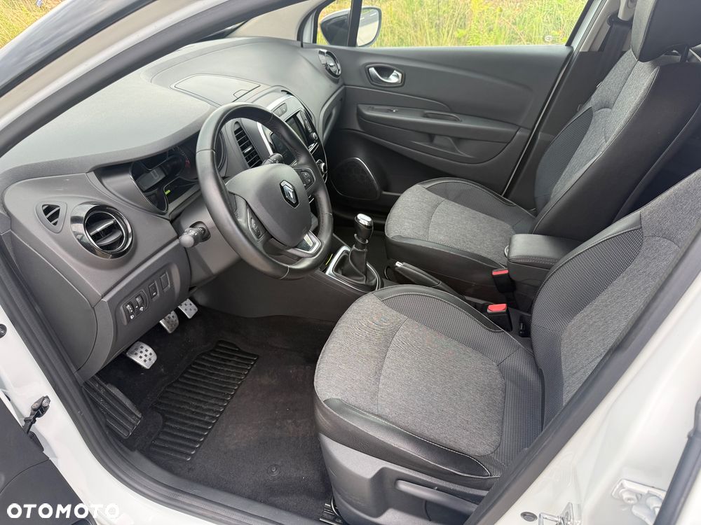 Renault Captur 1.3 TCe Intens - 19