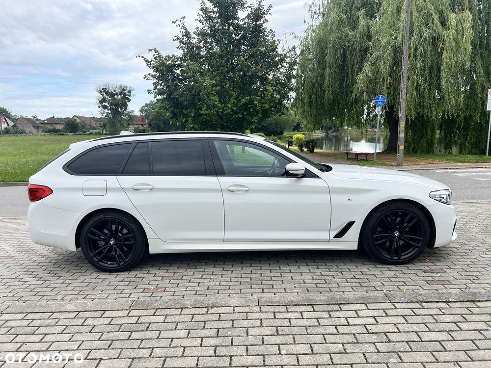 BMW Seria 5 520d M Sport - 7