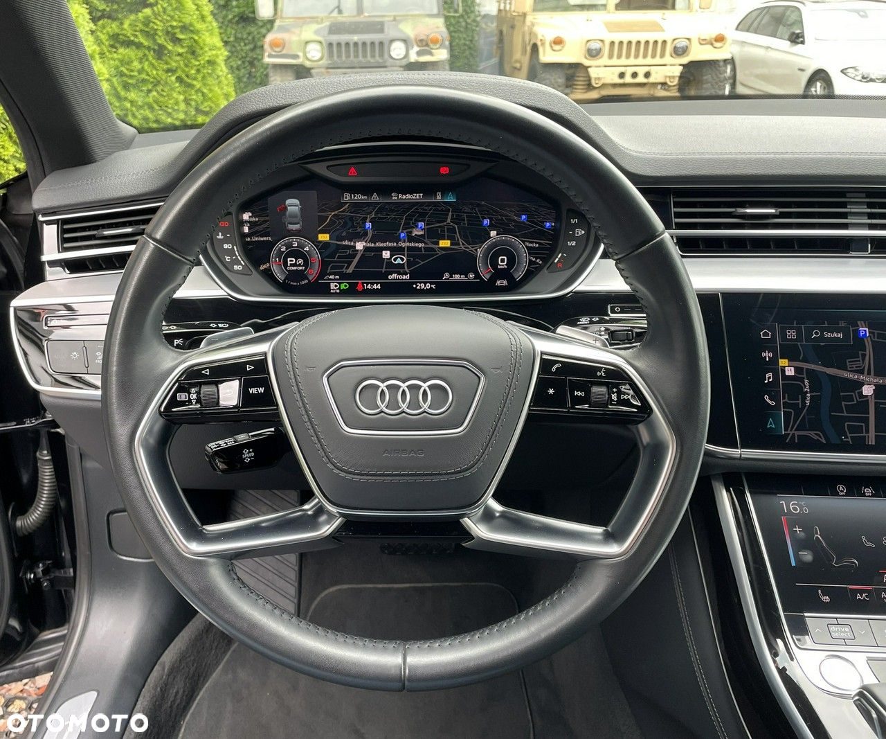 Audi A8 - 15