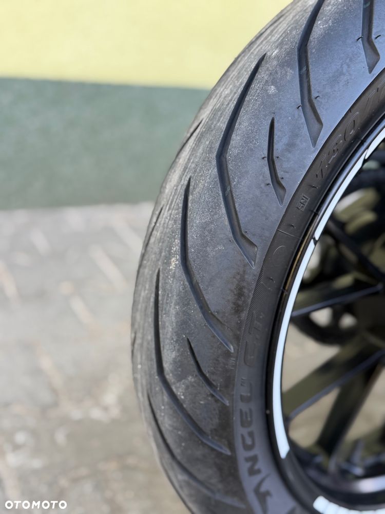 Yamaha MT - 13