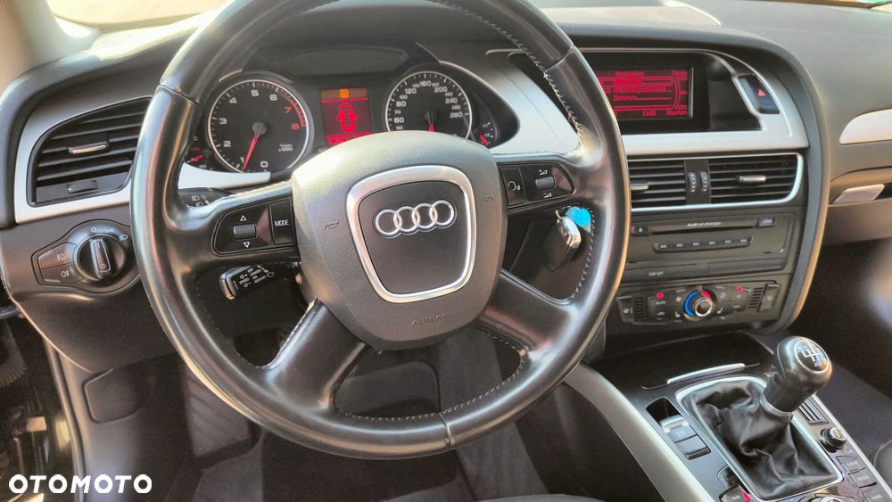 Audi A4 Avant 1.8 TFSI Ambition - 35