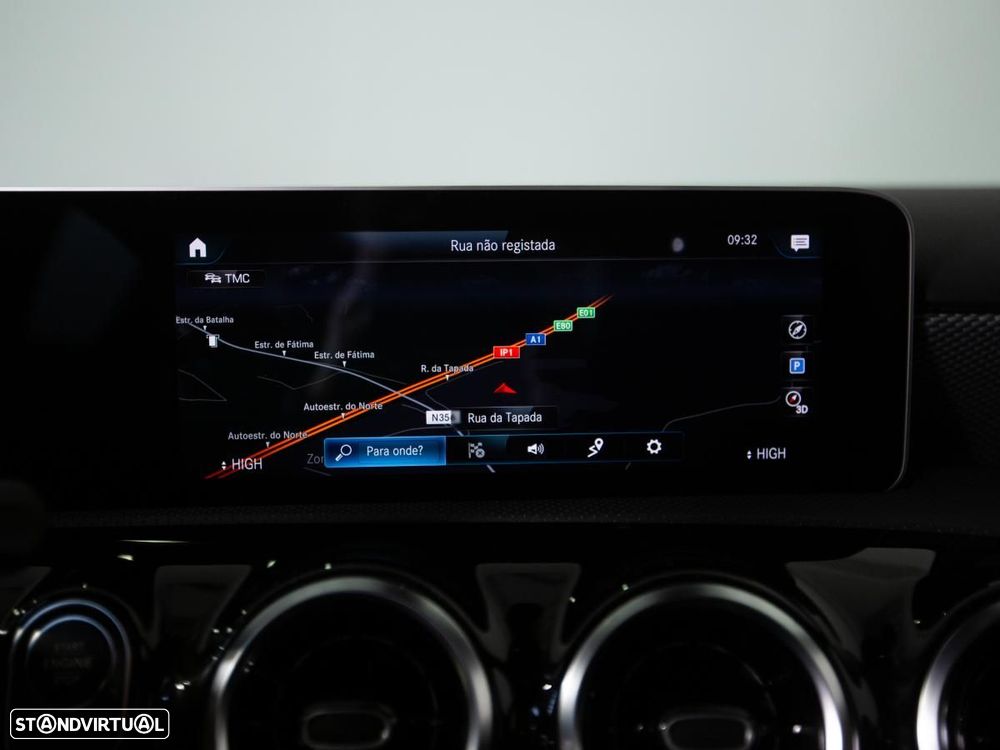 Mercedes-Benz A 250 e Progressive - 25