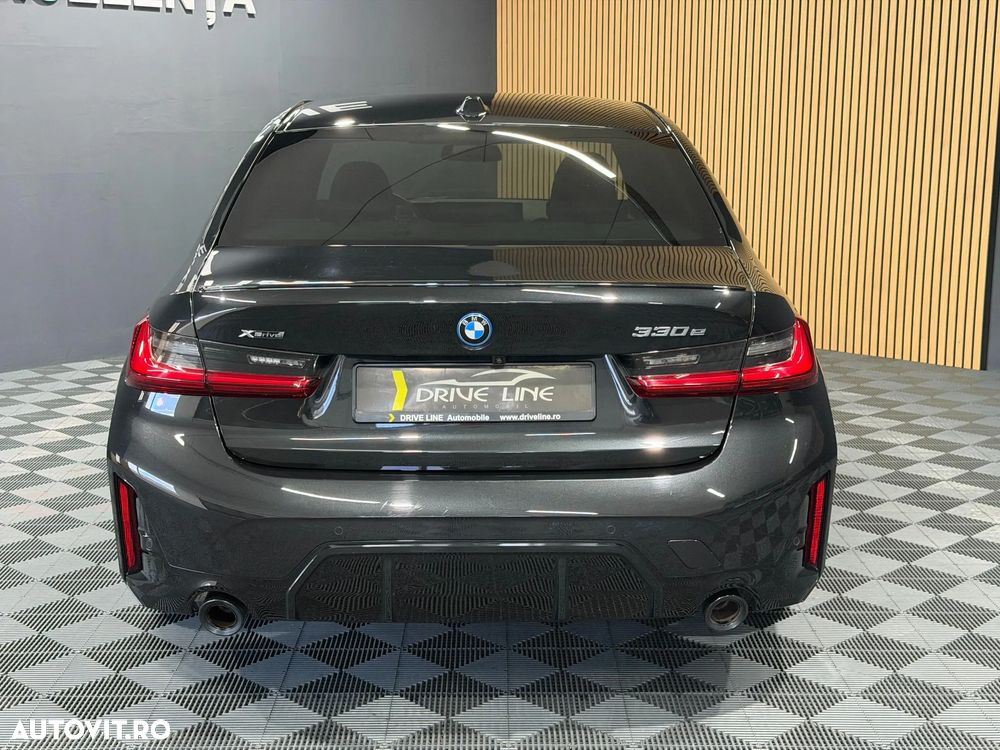 BMW Seria 3 330e xDrive Aut. - 5