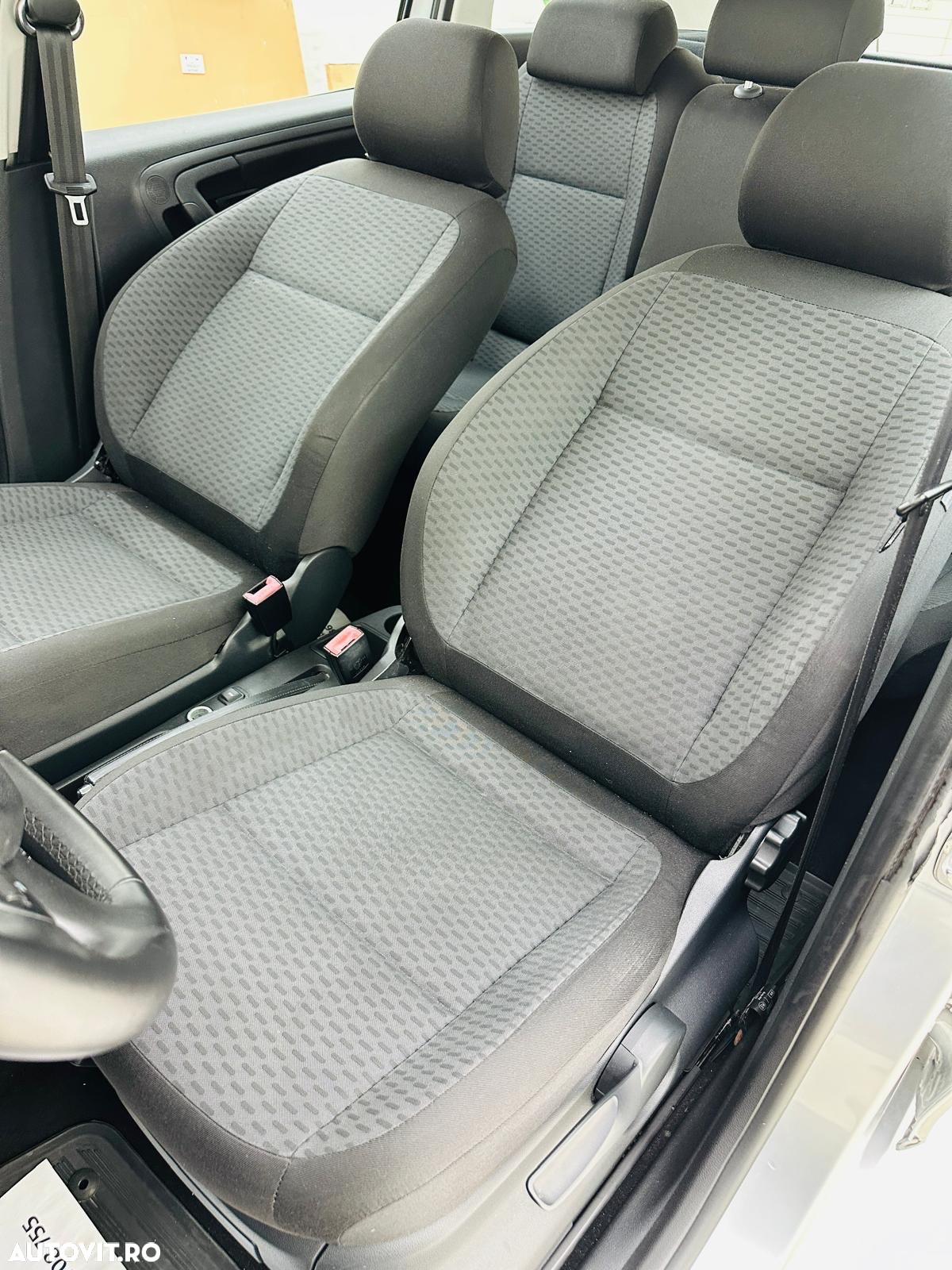 Skoda Roomster - 24