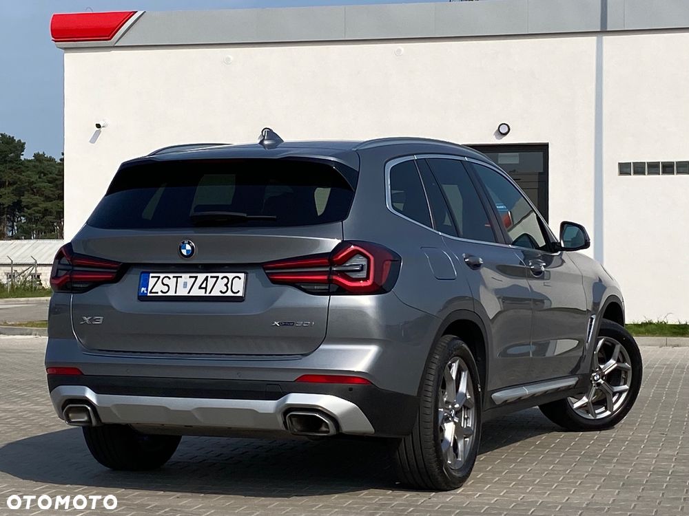 BMW X3 xDrive30i Advantage - 16