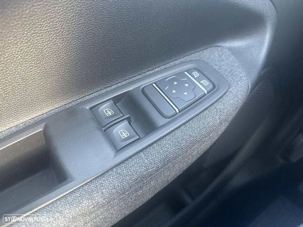 Renault Zoe (c/ Bateria) EV50 110hp Evolution - 14