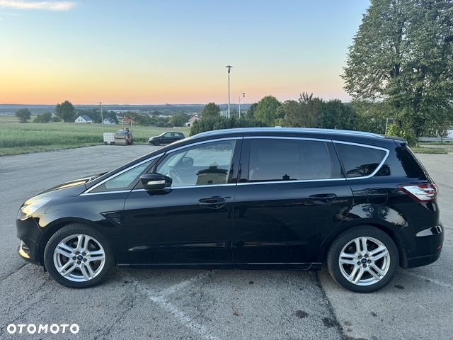 Ford S-Max 2.0 TDCi Titanium PowerShift - 2
