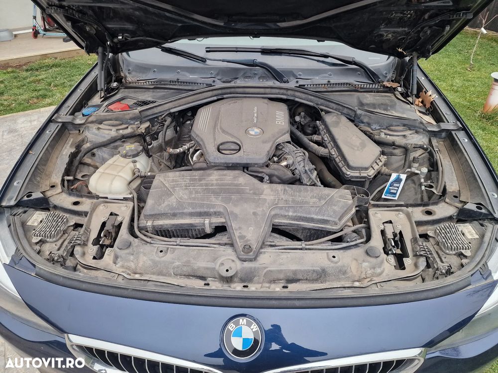 BMW Seria 3 320d xDrive AT - 13