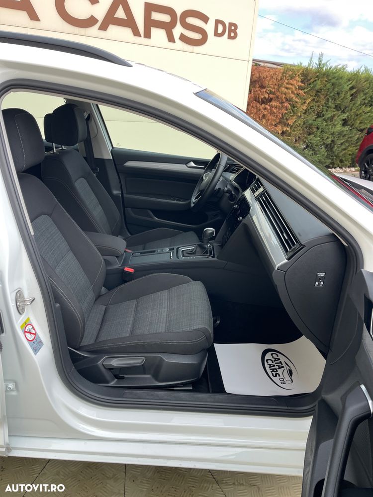 Volkswagen Passat - 22