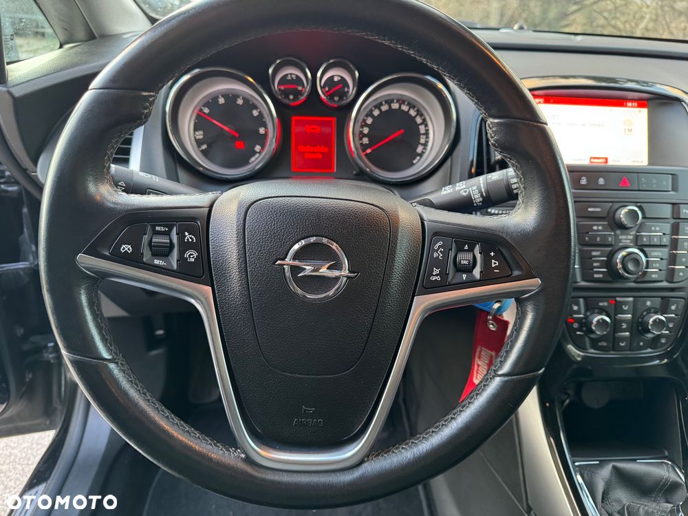 Opel Astra 1.6 CDTI Cosmo - 13