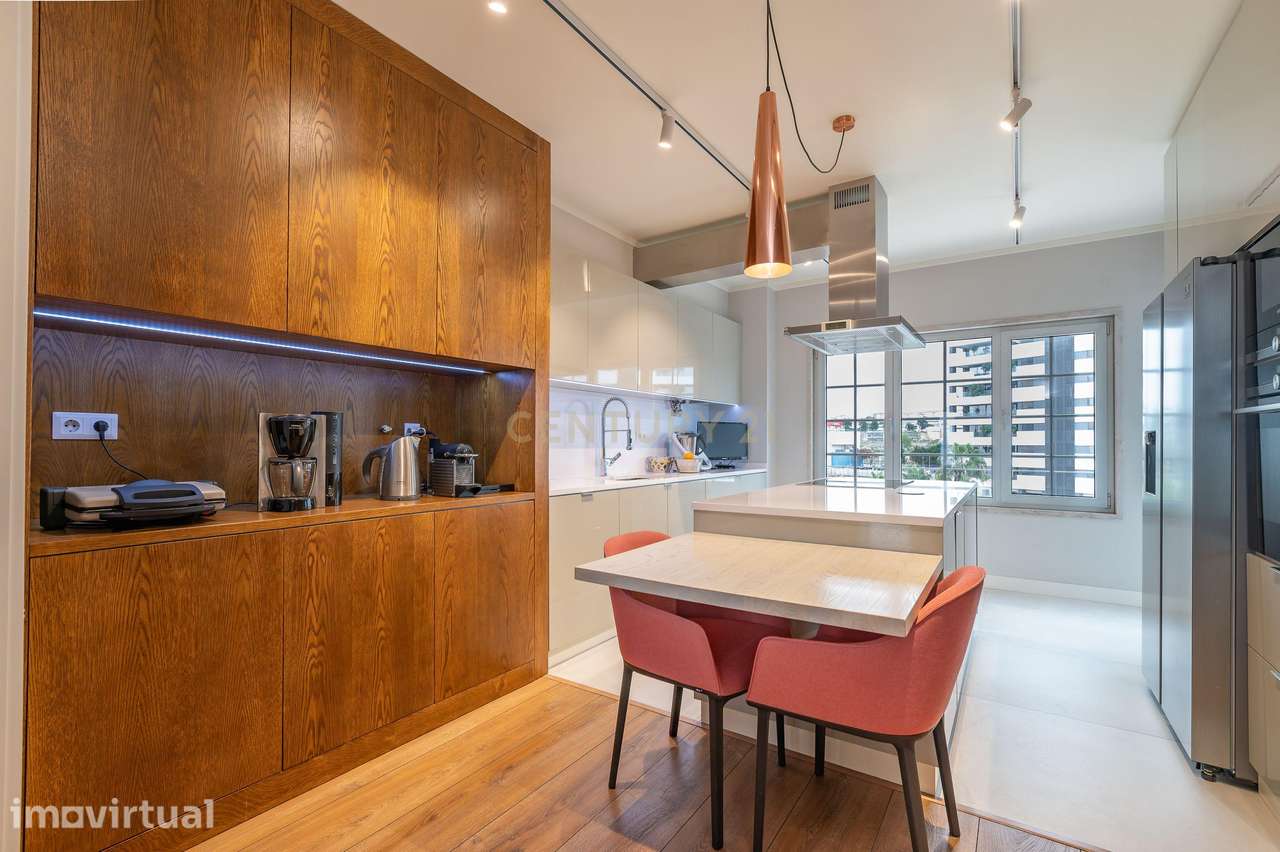 Penthouse T4 Duplex | Edificio Ecrã | Parque das Nações - Grande imagem: 2/42