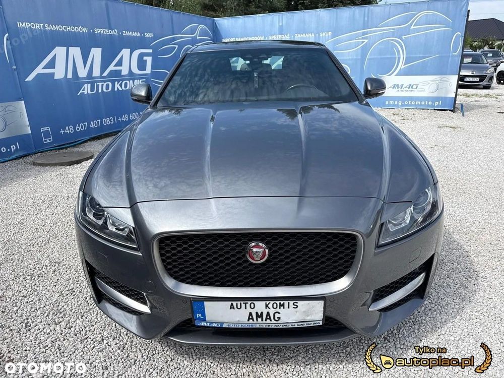 Jaguar XF - 3
