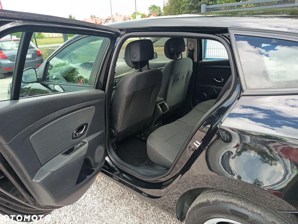 Renault Megane 1.6 16V 110 Expression - 24