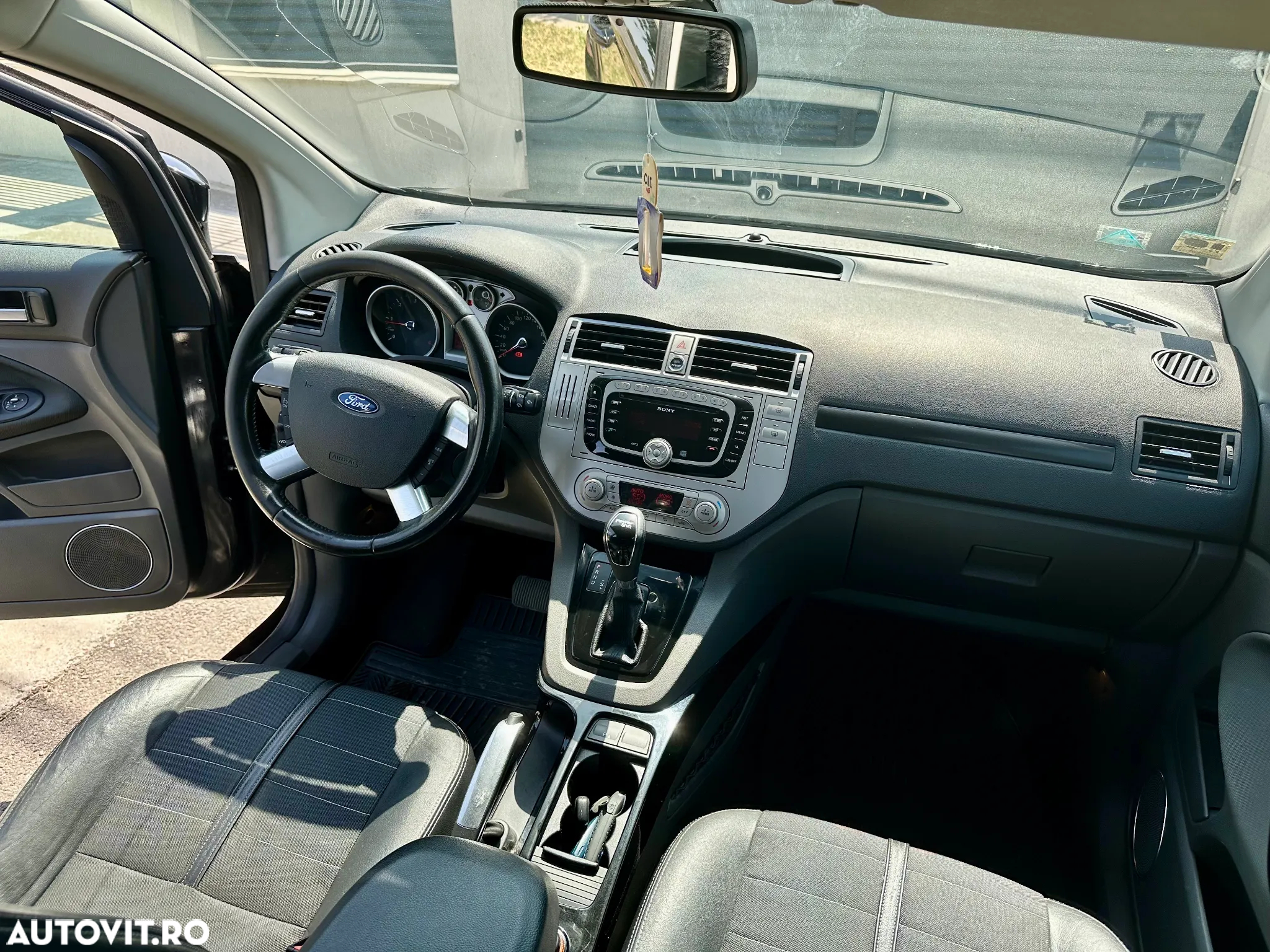 Ford Kuga 2.0 TDCi 4WD Powershift Titanium - 13