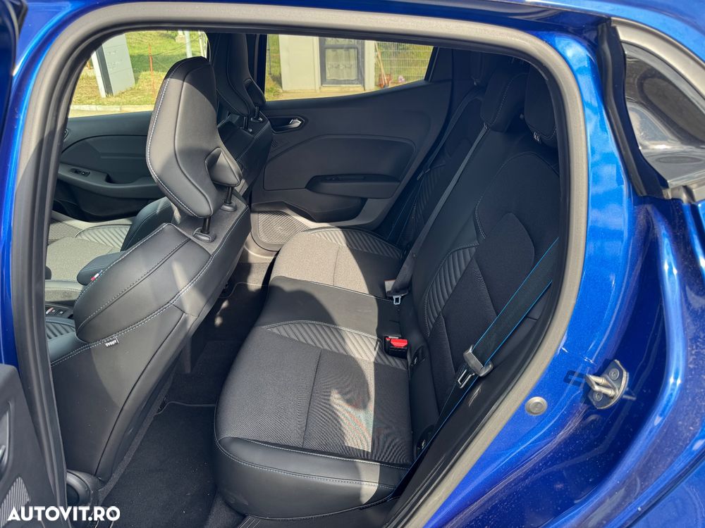 Renault Clio - 7