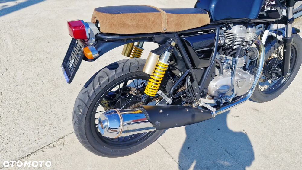 Royal Enfield Continental - 10