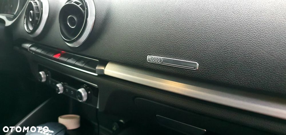 Audi A3 Limousine 35 TFSI cylinder on demand sport - 22