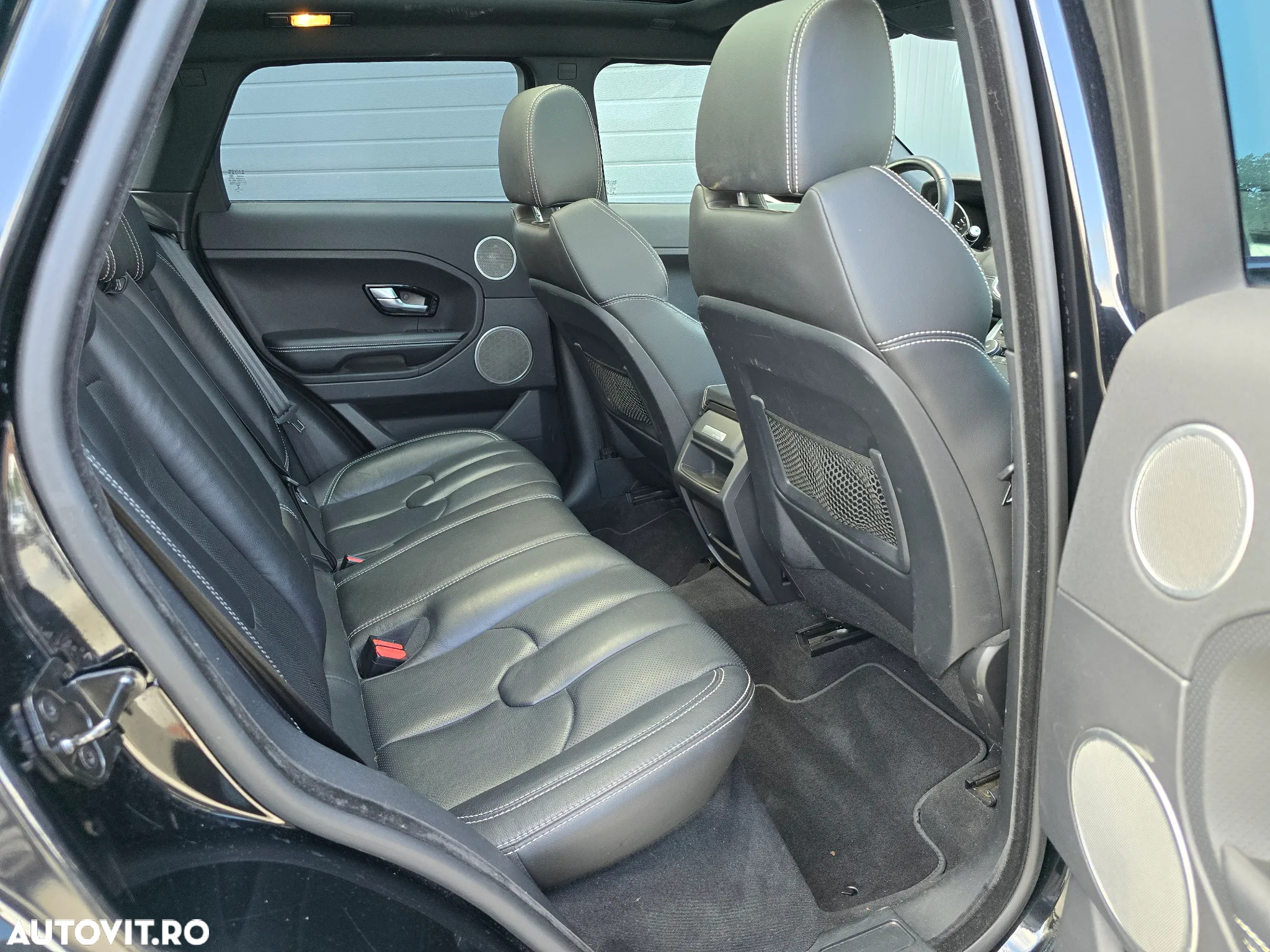 Land Rover Range Rover Evoque - 8