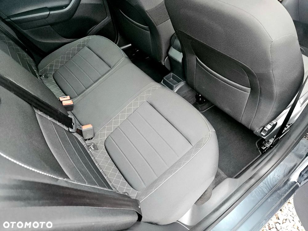 Skoda Fabia 1.0 TSI Style - 23