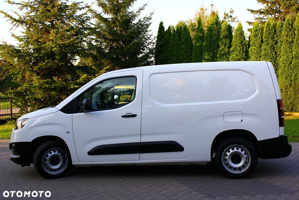 Toyota Proace City 1.5D-4D 102KM LONG L2 3 Osobowy Chłodnia - 7