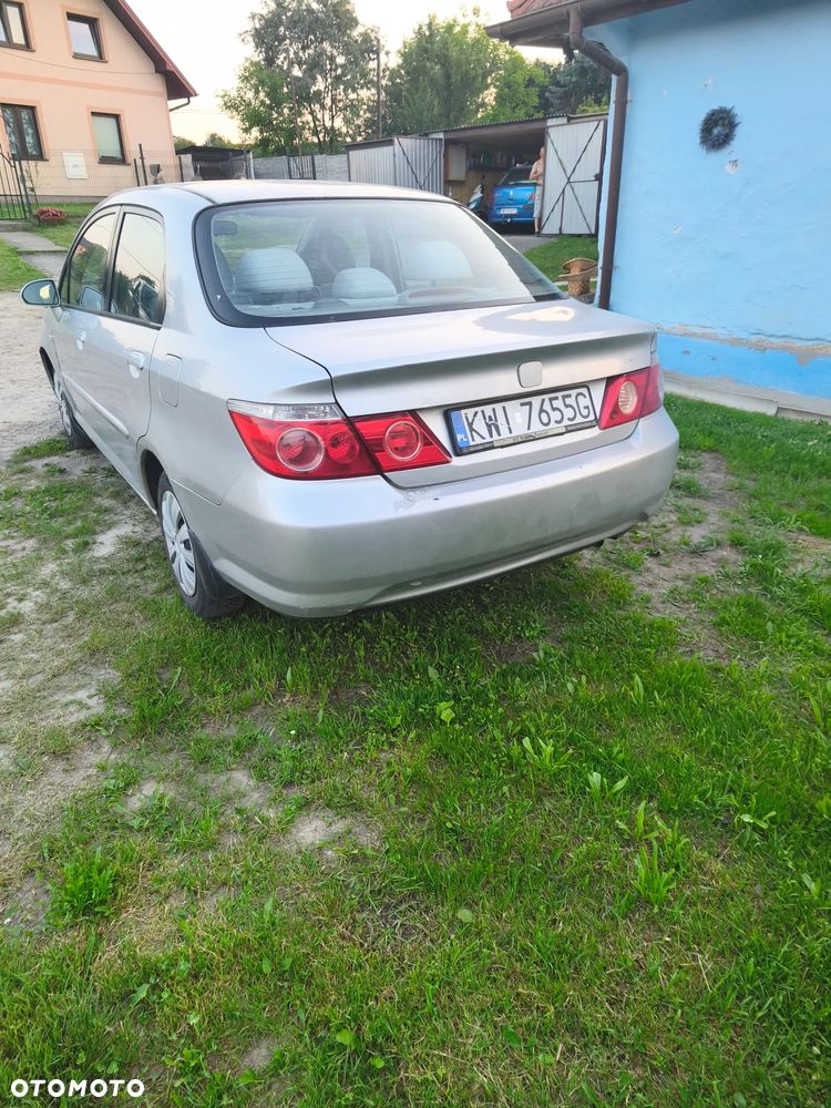 Honda City 1.4 Comfort - 4