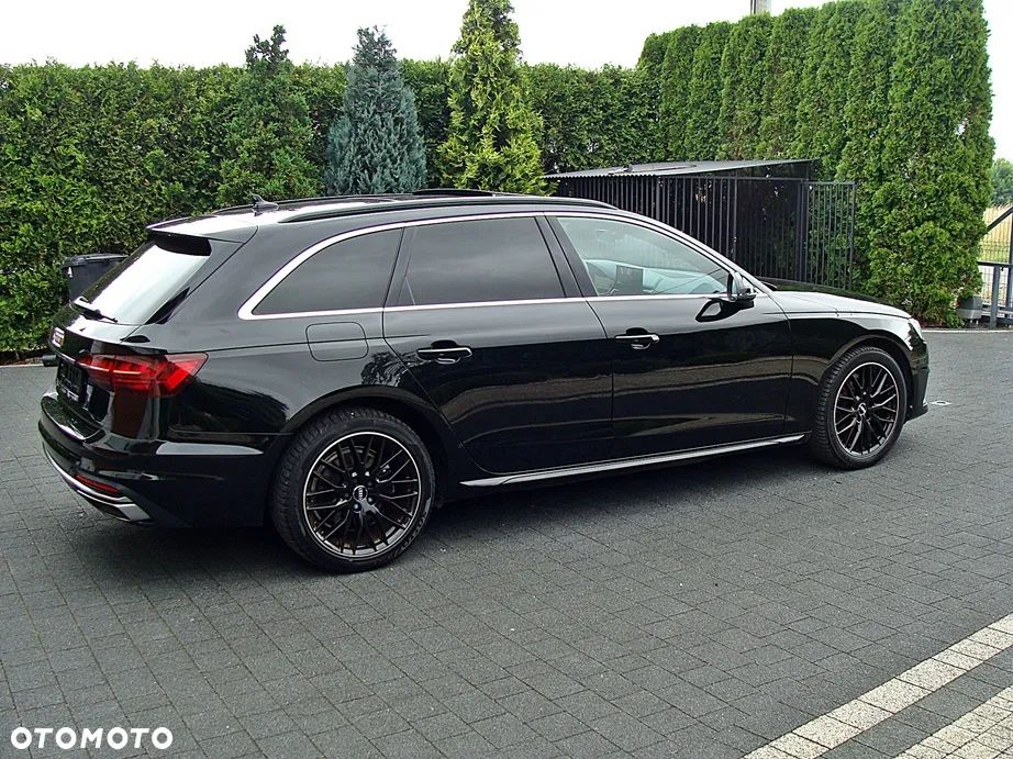 Audi A4 - 4
