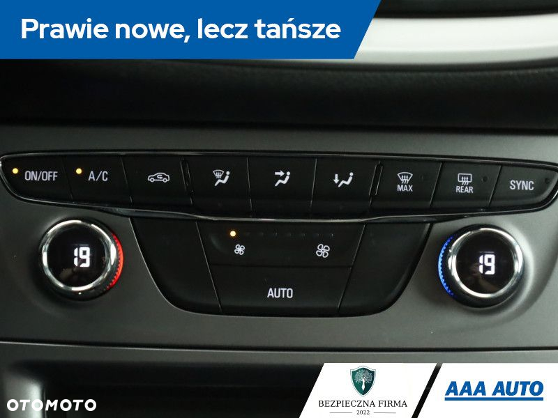 Opel Astra - 12
